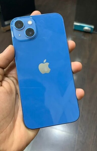 iPhone 13 simple