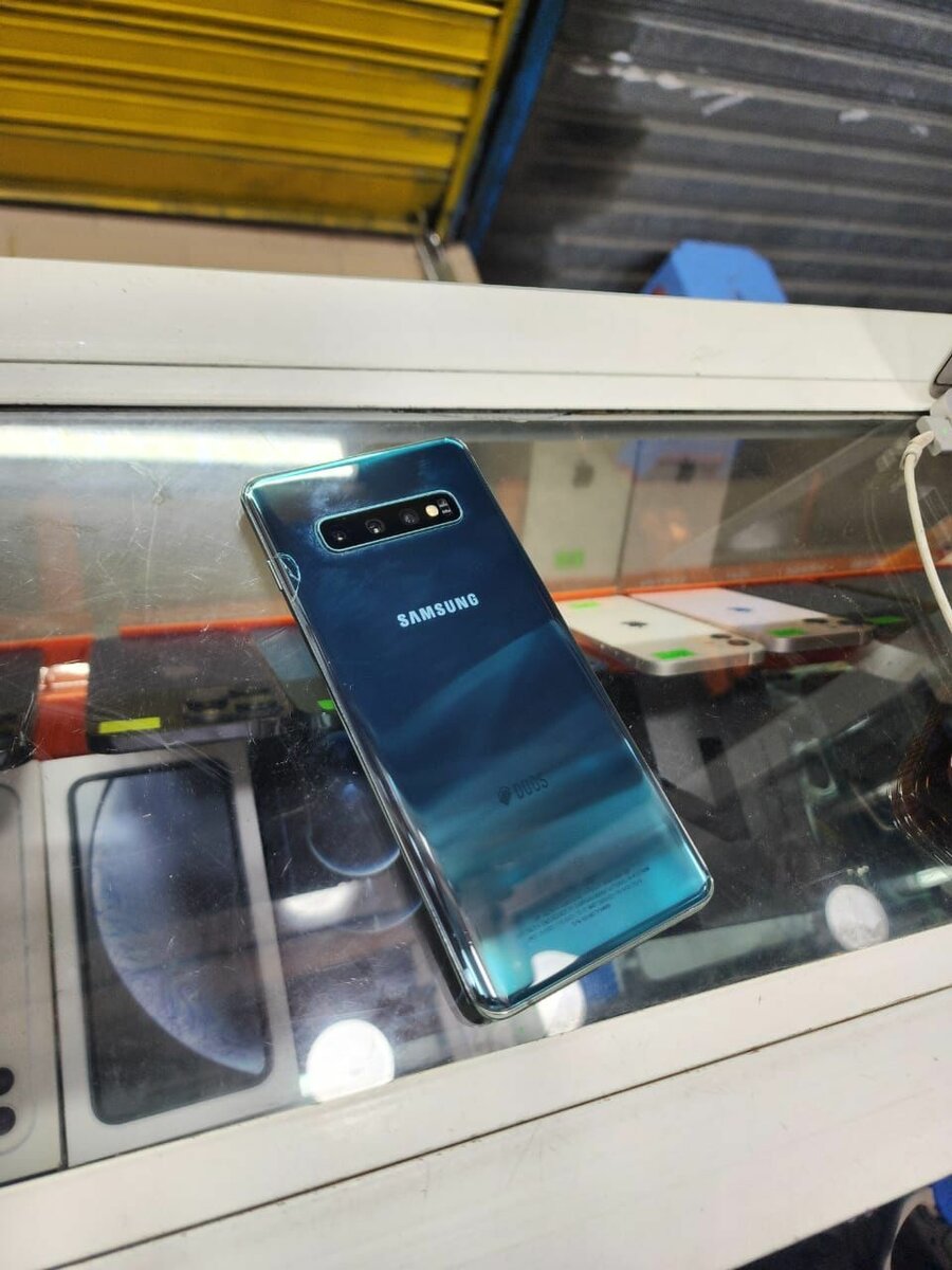Galaxie s10 plus 128giga