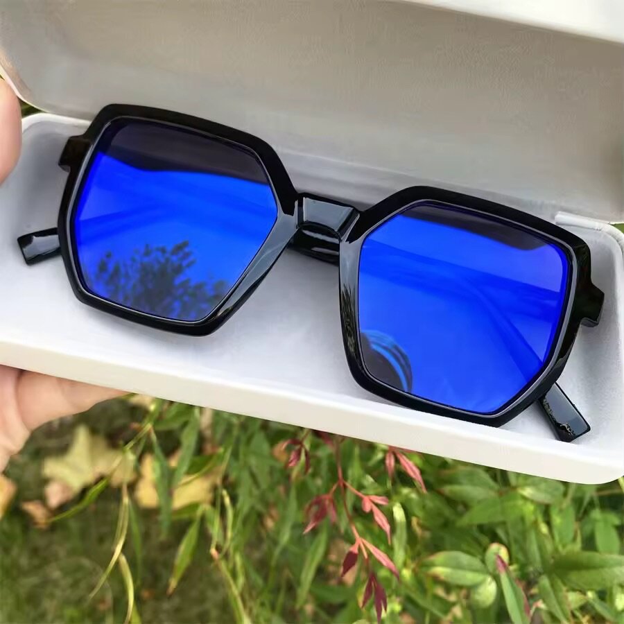 Lunettes de Soleil Hexagonales Élégantes