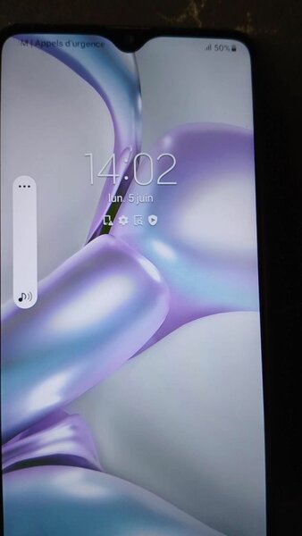 Samsung A20s