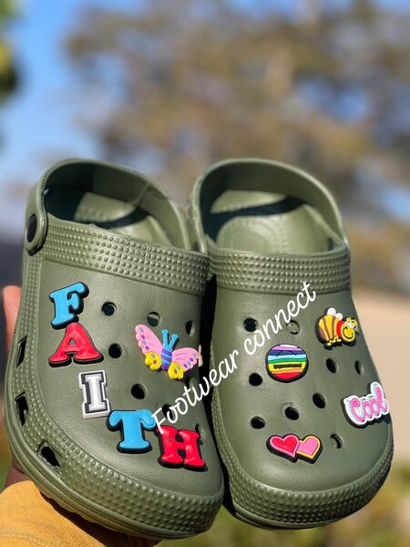 Crocs