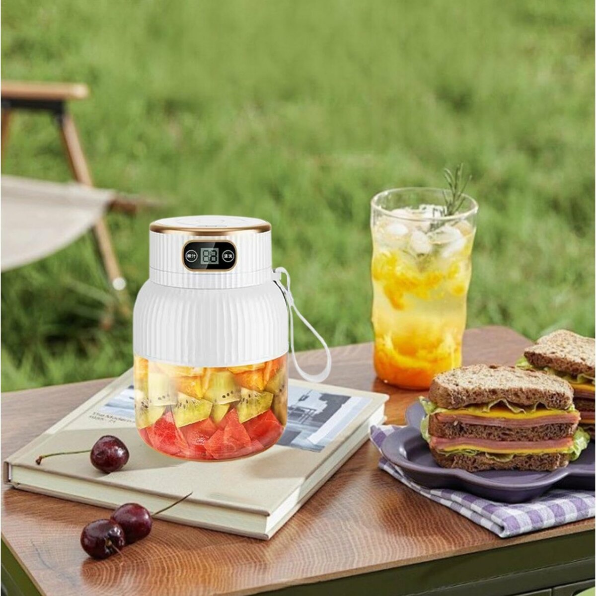 Portable blender(rechargeable)