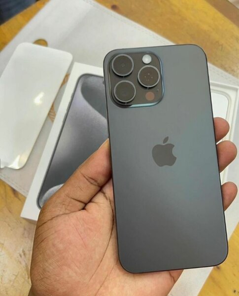 iPhone 15 pro Max