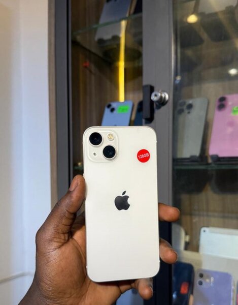 iPhone 13