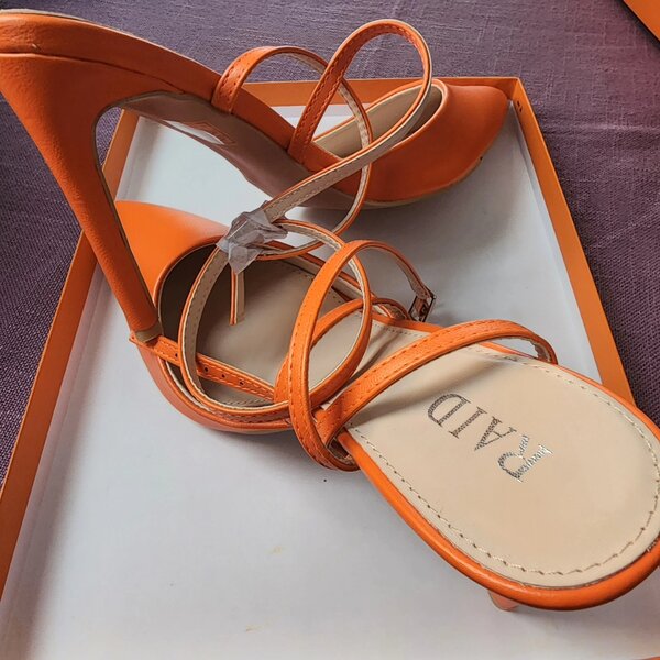 Escarpin neuve,