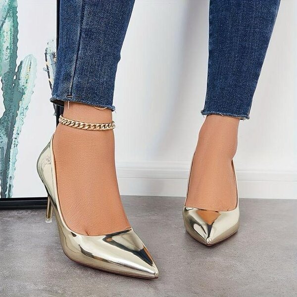 Flat shoes