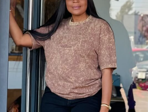 Brown t-shirt