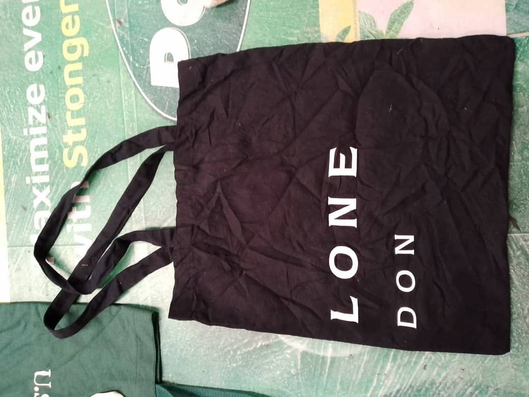 Tote bags