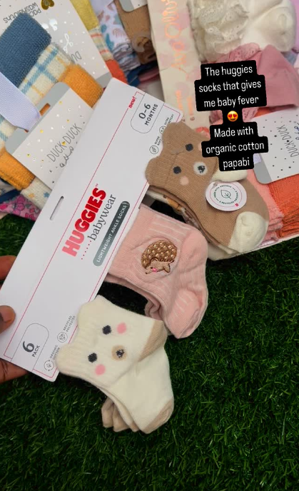 huggies pack sock
