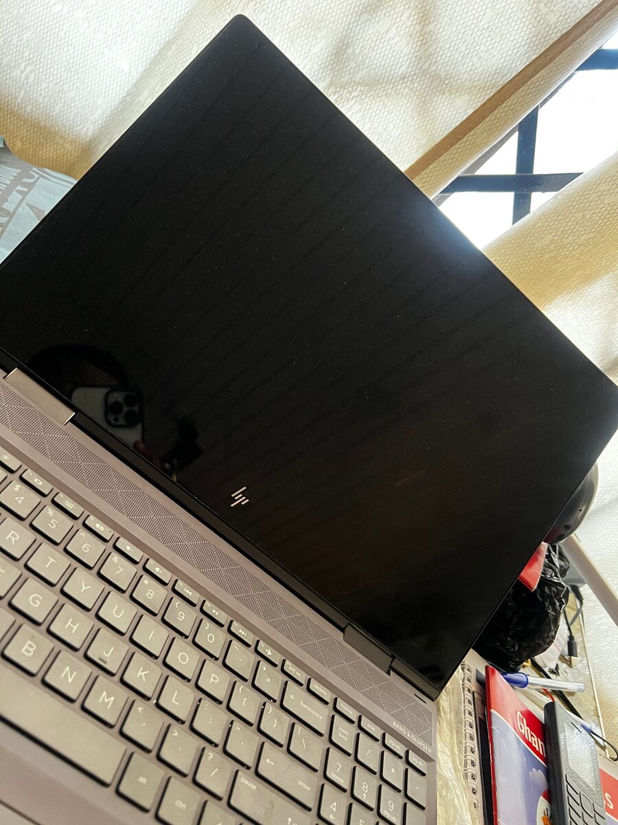 HP ENVY AMD RYZEN 5