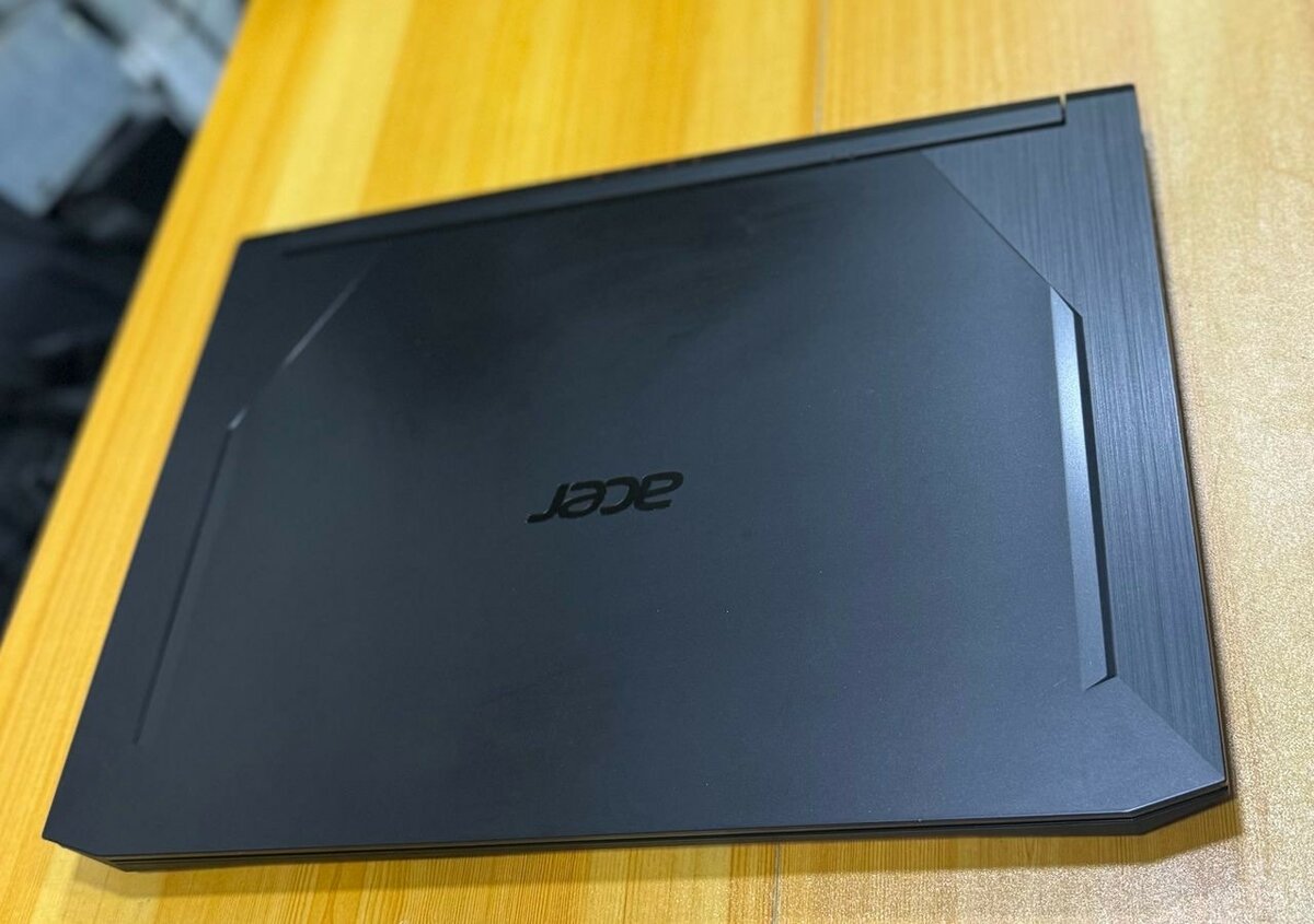 ACER NITRO AN517-52 CORE I5 10TH GEN  SSD 512GB*RAM 16GB