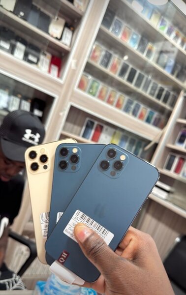 iPhone 12 Pro Max