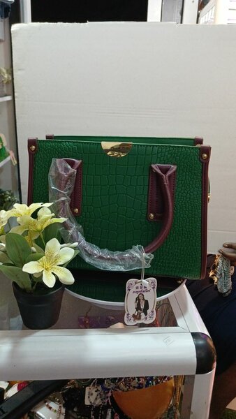 Quality leather bag