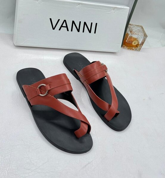 CLASSIC SLIPPER