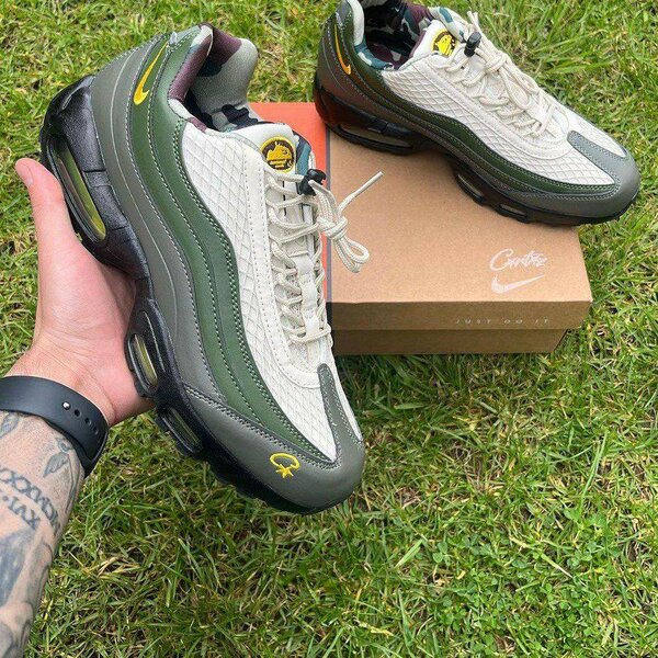 Fashion sneakers