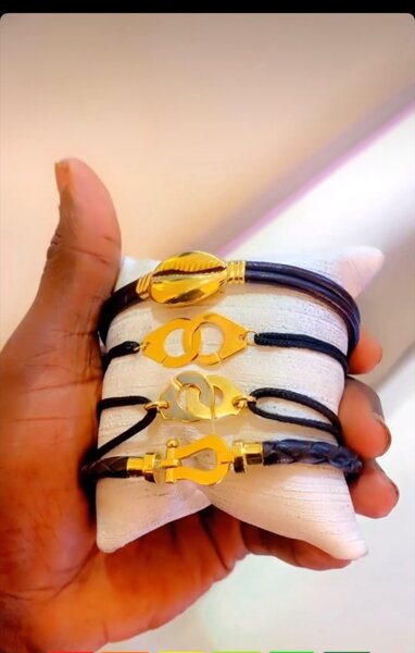 Bracelet or