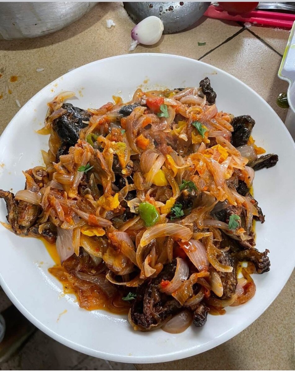 Grenouilles aux légumes cuits