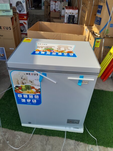 NEXUS DURABLE CHEST FREEZER 145 LITRES