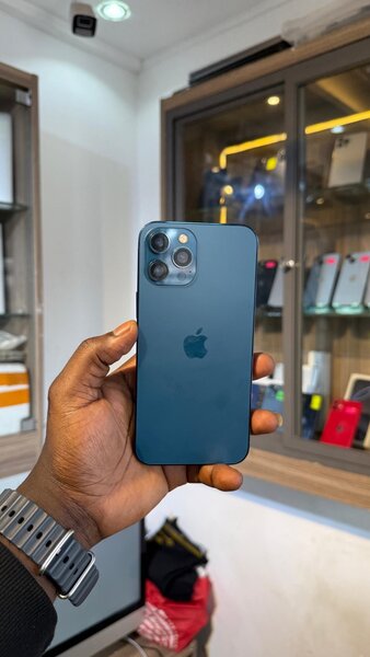 iPhone 12pro max