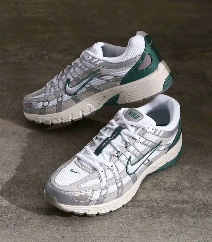 Sneakers NIKE