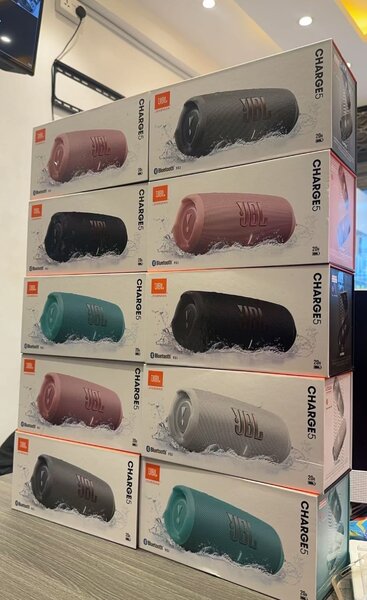 JBL charge 5