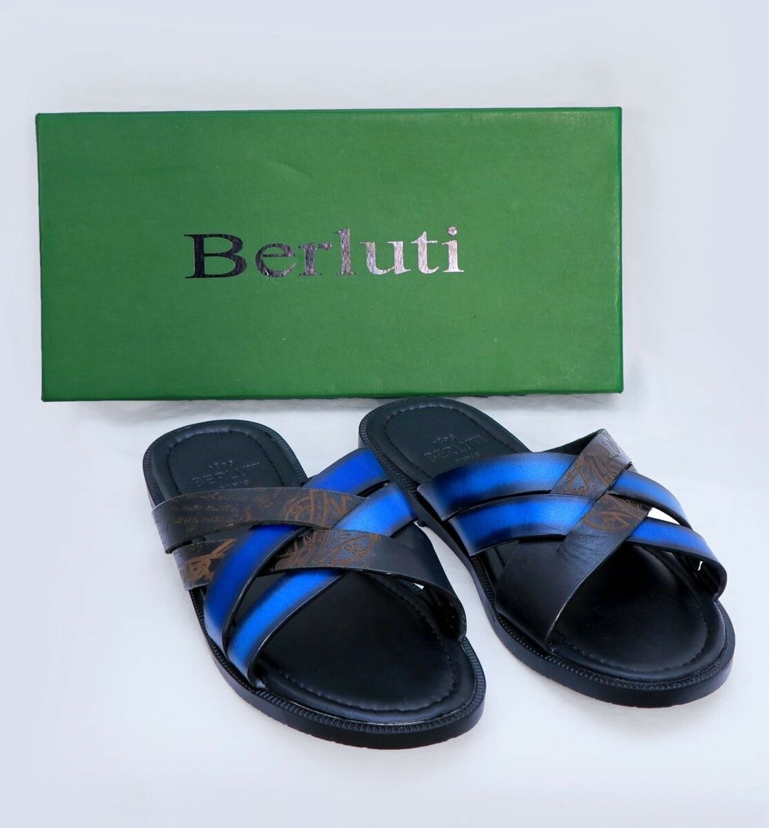 Sandales de luxe élégantes