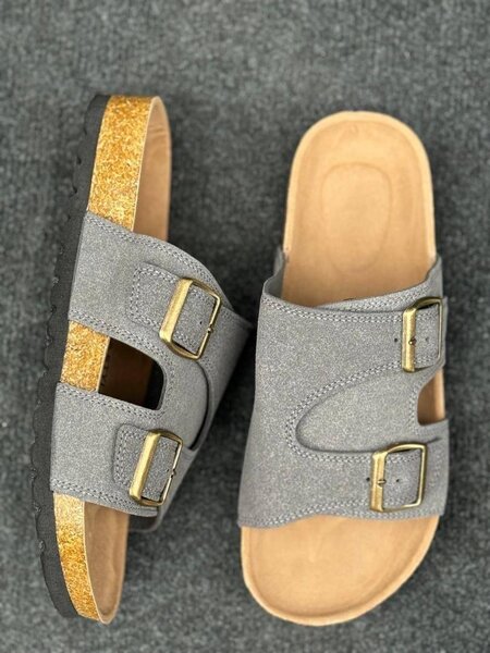 Sandales