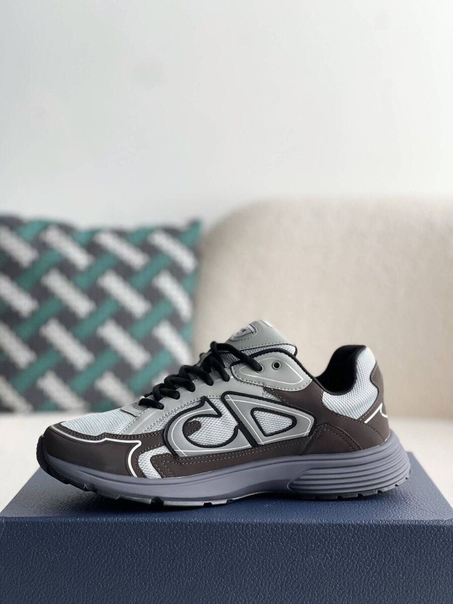 Dior B30