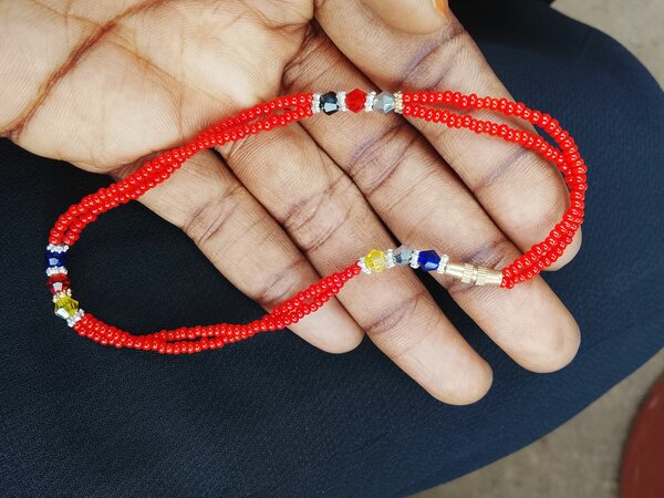 Perles au pied