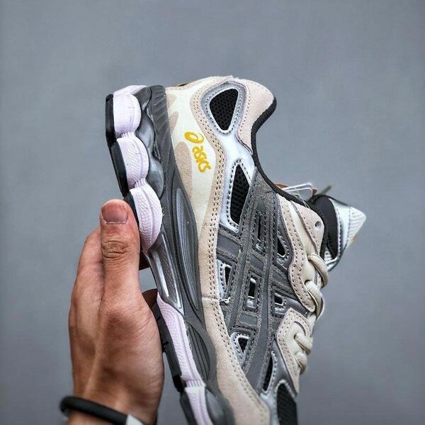 Asics Sneakers Confortables