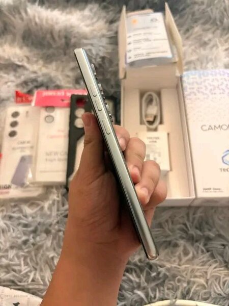 Tecno Camon 40 Pro Smartphone