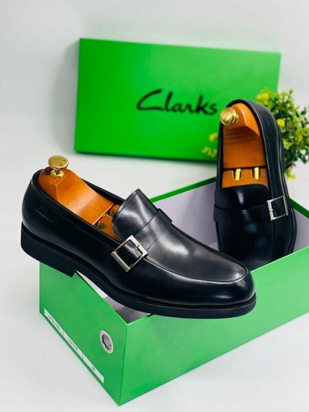 Solid branded shoes