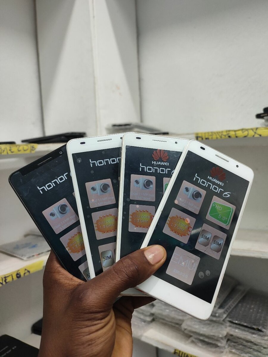 HONOR 6 mini