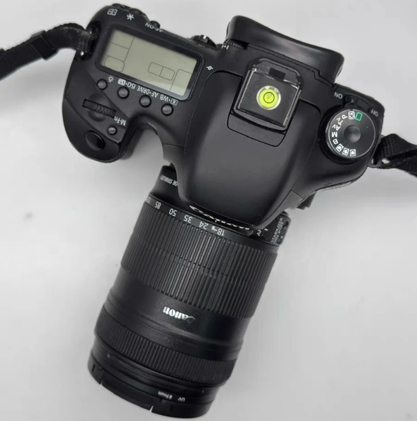 Appareil photo reflex Canon