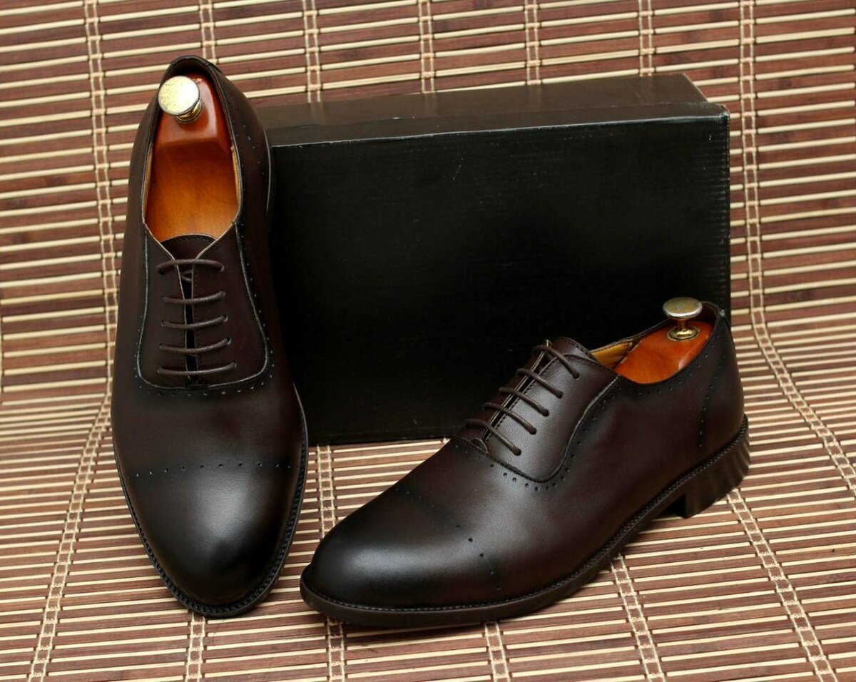 Chaussures habillées en cuir homme