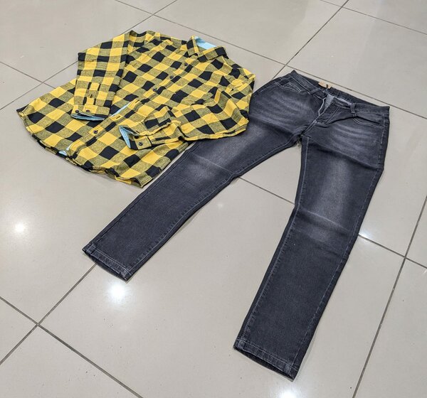 Checked shirt+Jean