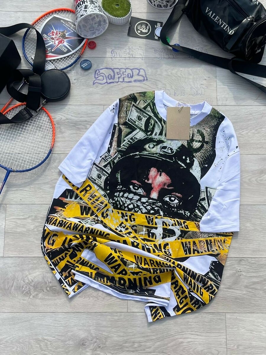 T-shirt