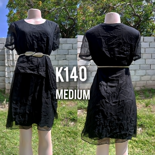 Robe noir