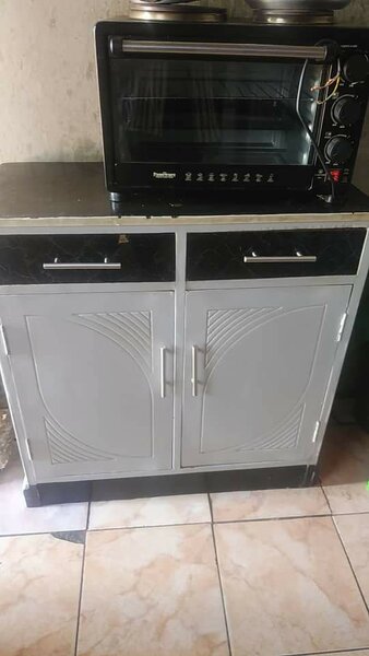 Kitchen base