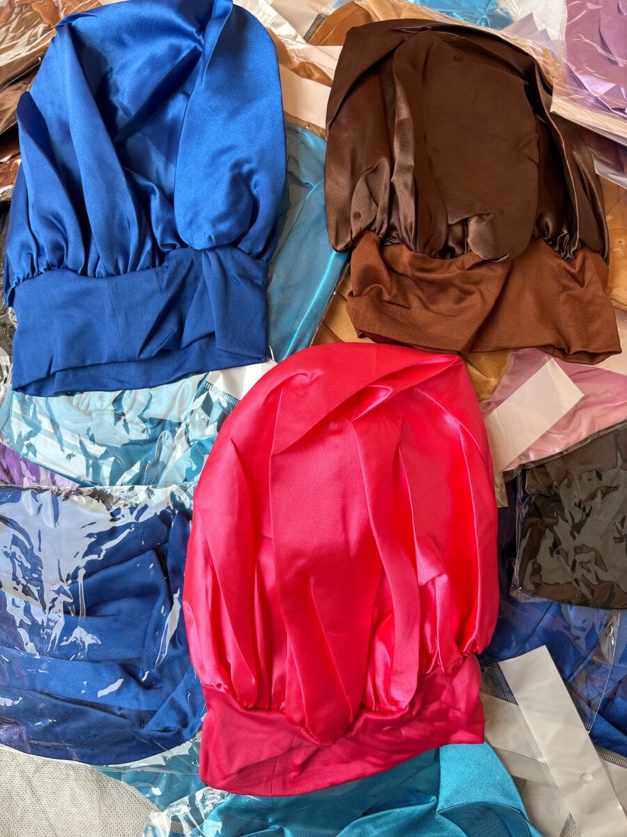 Silk hair bonnet