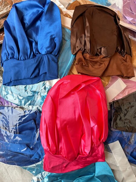 Silk hair bonnet