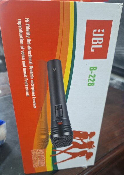 Microphone dynamique JBL B-228
