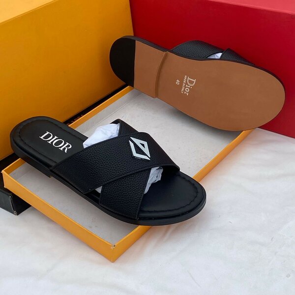Men's Dior slippers