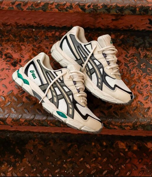 Fashion sneakers