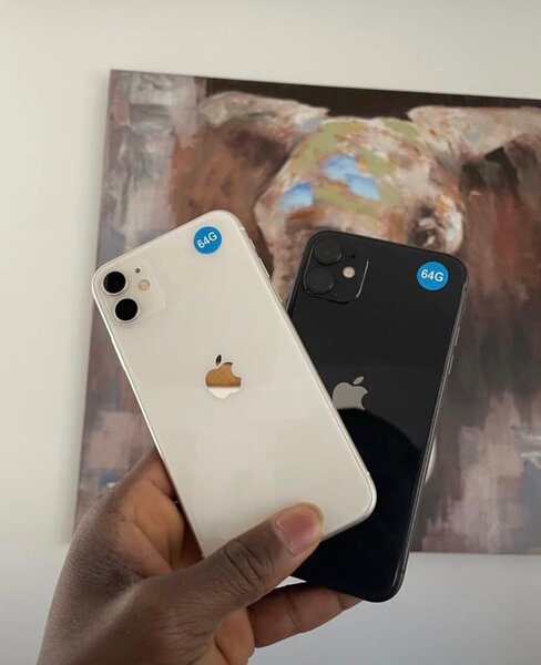 iPhone 11