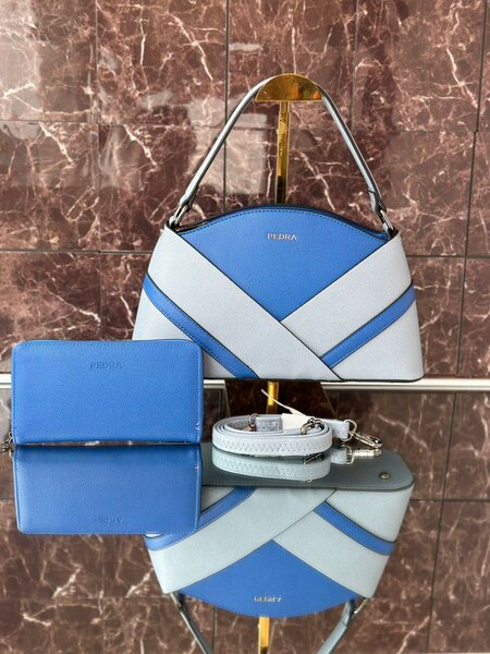 Ladies bag