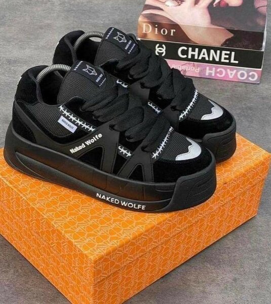 Sneakers