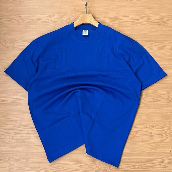 Plain unisex shirts