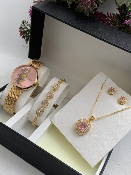 3 set watch