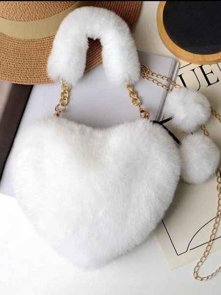 Sac à main en peluche en forme de cœur